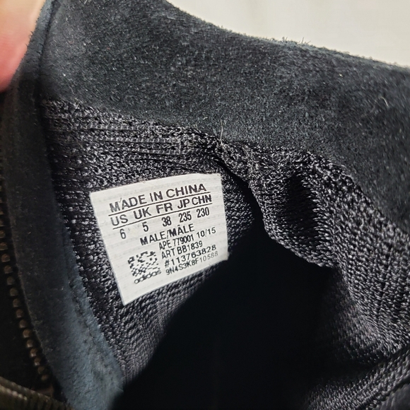 Adidas × Yeezy Boost 750 Black Sneakers Mens Size 6 - Picture 10 of 11